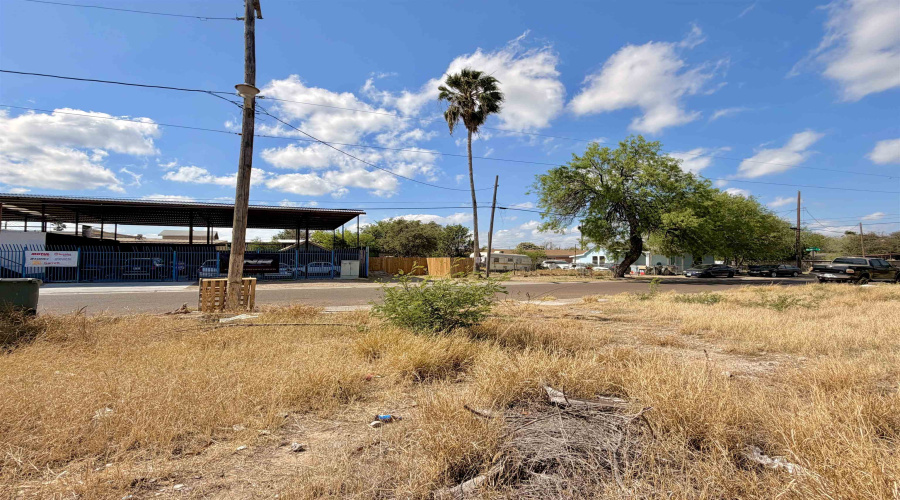 3202 San Bernardo, Laredo, Texas 78040, ,Land,For Sale,3202 San Bernardo,20264542