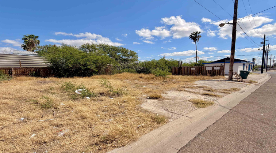 3202 San Bernardo, Laredo, Texas 78040, ,Land,For Sale,3202 San Bernardo,20264542