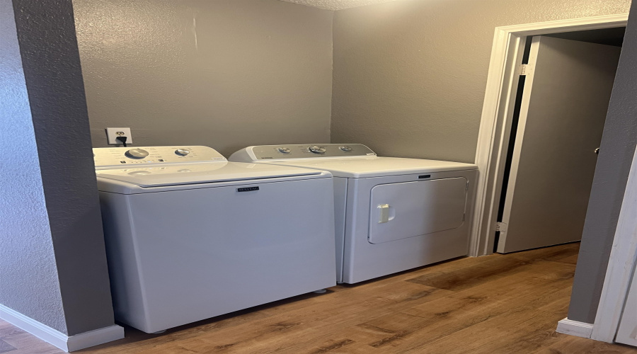 4102 Eagle Pass Ave, Laredo, Texas 78040, 2 Bedrooms Bedrooms, 4 Rooms Rooms,1 BathroomBathrooms,Residential,For Rent,4102 Eagle Pass Ave,20264544