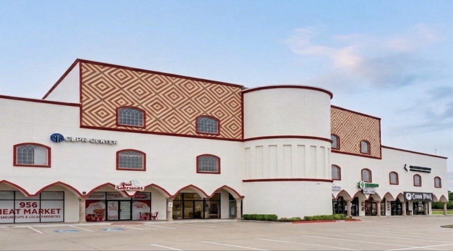 8511 McPherson Rd, Laredo, Texas 78045, 1 Room Rooms,4 BathroomsBathrooms,Commercial retail/office,For Rent,8511 McPherson Rd,20264563