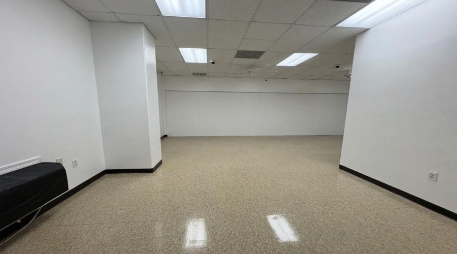 8511 McPherson Rd, Laredo, Texas 78045, 1 Room Rooms,4 BathroomsBathrooms,Commercial retail/office,For Rent,8511 McPherson Rd,20264563