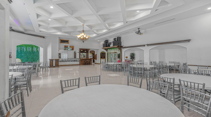 2601 Rosario St, LAREDO, Texas 78043, ,4 BathroomsBathrooms,Commercial retail/office,For Sale,2601 Rosario St,20264565