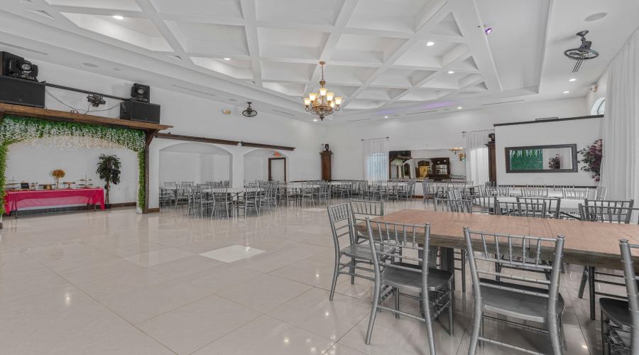 2601 Rosario St, LAREDO, Texas 78043, ,4 BathroomsBathrooms,Commercial retail/office,For Sale,2601 Rosario St,20264565
