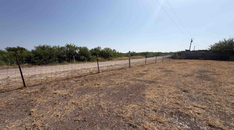 160 Los Mesquites Rd, LAREDO, Texas 78043, ,Land,For Sale,160 Los Mesquites Rd,20264560