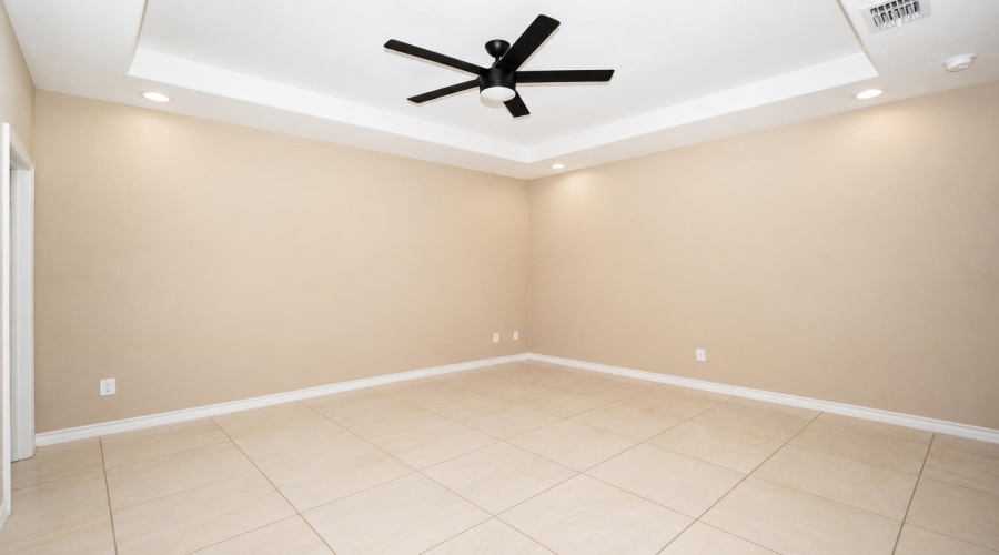 6108 Maryam Dr., LAREDO, Texas 78046, 4 Bedrooms Bedrooms, 8 Rooms Rooms,2 BathroomsBathrooms,Residential,For Sale,6108 Maryam Dr.,20264547