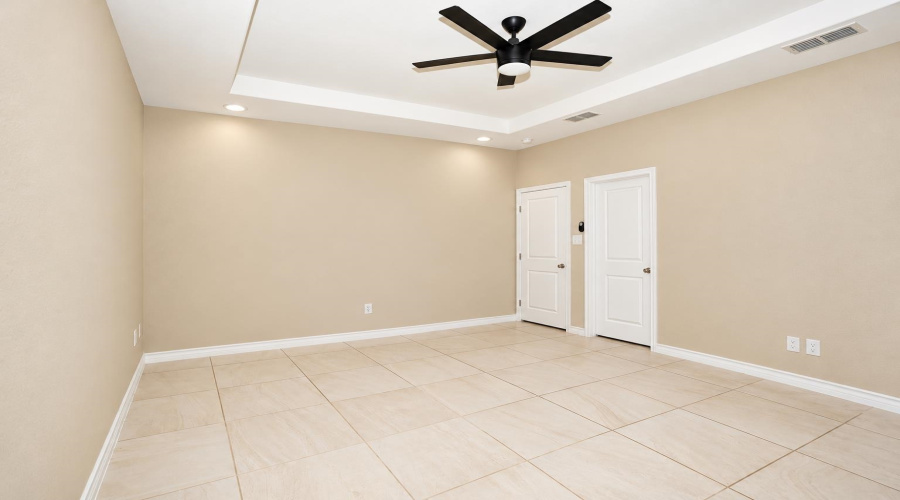 6108 Maryam Dr., LAREDO, Texas 78046, 4 Bedrooms Bedrooms, 8 Rooms Rooms,2 BathroomsBathrooms,Residential,For Sale,6108 Maryam Dr.,20264547