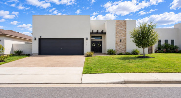 6108 Maryam Dr., LAREDO, Texas 78046, 4 Bedrooms Bedrooms, 8 Rooms Rooms,2 BathroomsBathrooms,Residential,For Sale,6108 Maryam Dr.,20264547 6108 Maryam Dr., LAREDO, Texas 78046, 4 Bedrooms Bedrooms, 8 Rooms Rooms,2 BathroomsBathrooms,Residential,For Sale,6108 Maryam Dr.,20264547