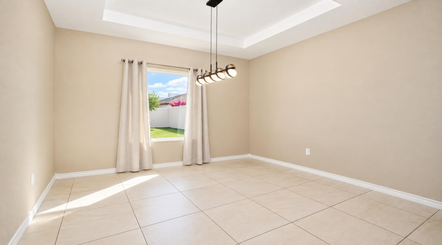 6108 Maryam Dr., LAREDO, Texas 78046, 4 Bedrooms Bedrooms, 8 Rooms Rooms,2 BathroomsBathrooms,Residential,For Sale,6108 Maryam Dr.,20264547
