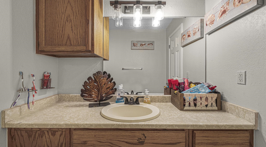 8710 McPherson Rd, LAREDO, Texas 78045, 3 Bedrooms Bedrooms, 6 Rooms Rooms,3 BathroomsBathrooms,Residential,For Sale,8710 McPherson Rd,20264548