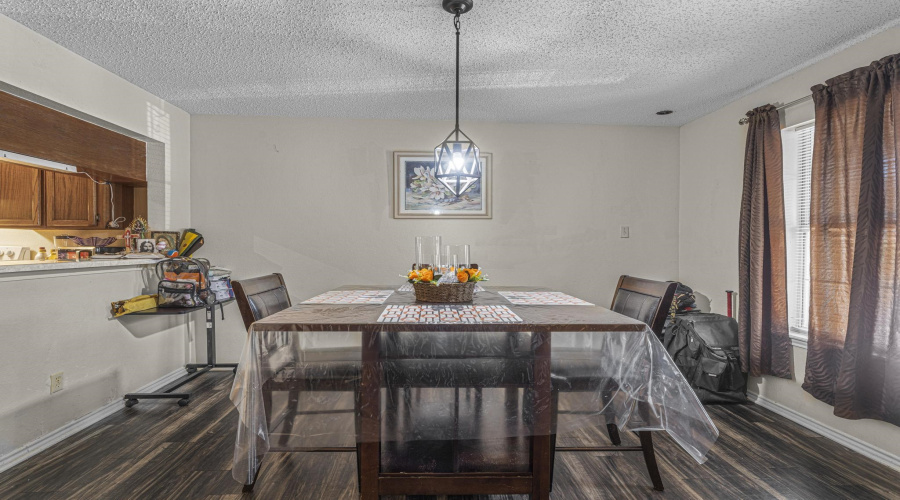 8710 McPherson Rd, LAREDO, Texas 78045, 3 Bedrooms Bedrooms, 6 Rooms Rooms,3 BathroomsBathrooms,Residential,For Sale,8710 McPherson Rd,20264548