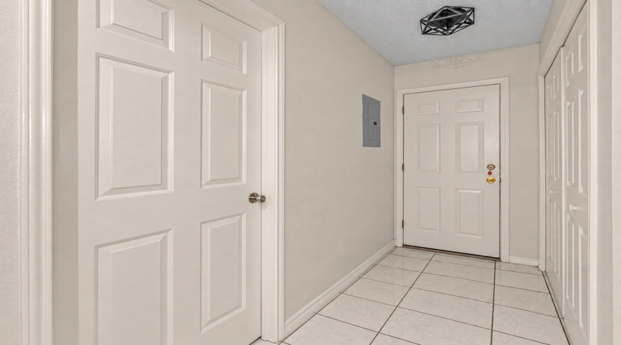 8710 McPherson Rd, LAREDO, Texas 78045, 3 Bedrooms Bedrooms, 6 Rooms Rooms,3 BathroomsBathrooms,Residential,For Sale,8710 McPherson Rd,20264548