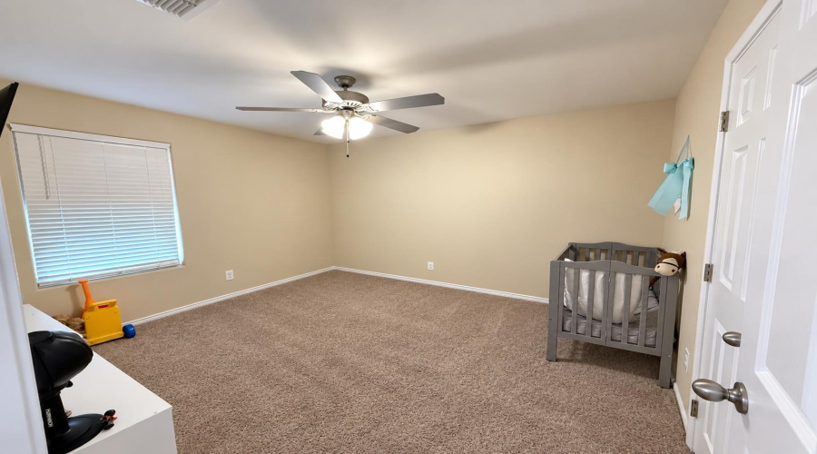 1011 Larvotto Lp., Laredo, Texas 78045, 4 Bedrooms Bedrooms, 9 Rooms Rooms,2 BathroomsBathrooms,Residential,For Sale,1011 Larvotto Lp.,20264549