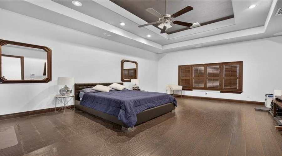 304 Tomcat Ln., LAREDO, Texas 78045, 4 Bedrooms Bedrooms, 8 Rooms Rooms,4 BathroomsBathrooms,Residential,For Sale,304 Tomcat Ln.,20264550