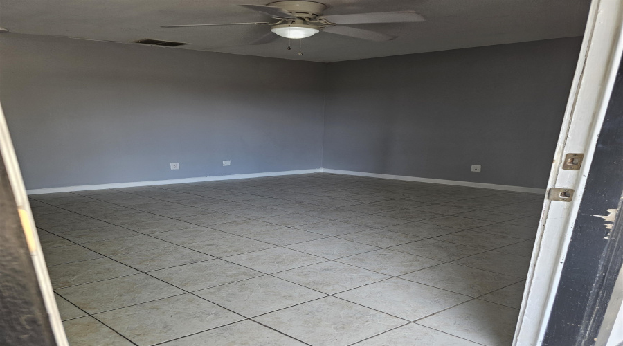 1222 Paseo De Danubio, Rio Bravo, Texas 78046-7649, 3 Bedrooms Bedrooms, 5 Rooms Rooms,1 BathroomBathrooms,Residential,For Sale,1222 Paseo De Danubio,20264558