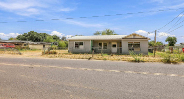 2501 Corpus Christi St, Laredo, Texas 78043, 2 Bedrooms Bedrooms, 4 Rooms Rooms,1 BathroomBathrooms,Residential,For Sale,2501 Corpus Christi St,20264566
