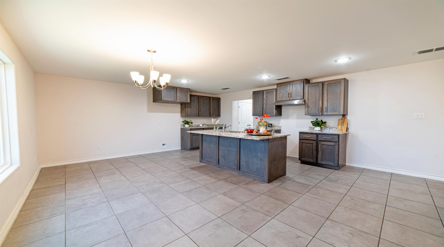 5520 Texana, Laredo, Texas 78046, 4 Bedrooms Bedrooms, 6 Rooms Rooms,2 BathroomsBathrooms,Residential,For Rent,5520 Texana,20264569