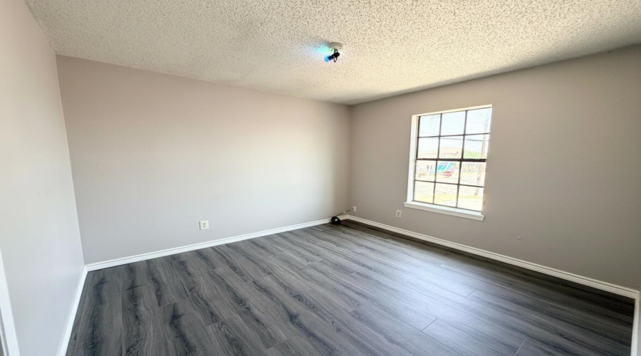 2603 Palo Blanco St, Laredo, Texas 78046, 2 Bedrooms Bedrooms, 2 Rooms Rooms,1 BathroomBathrooms,Residential,For Rent,2603 Palo Blanco St,20264573