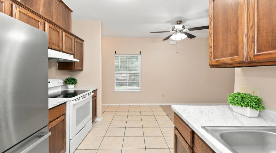 2619 San Isidro Pkwy, Laredo, Texas 78045, 2 Bedrooms Bedrooms, 5 Rooms Rooms,1 BathroomBathrooms,Residential,For Rent,2619 San Isidro Pkwy,20264574