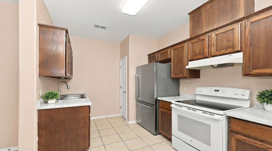 2619 San Isidro Pkwy, Laredo, Texas 78045, 2 Bedrooms Bedrooms, 5 Rooms Rooms,1 BathroomBathrooms,Residential,For Rent,2619 San Isidro Pkwy,20264574