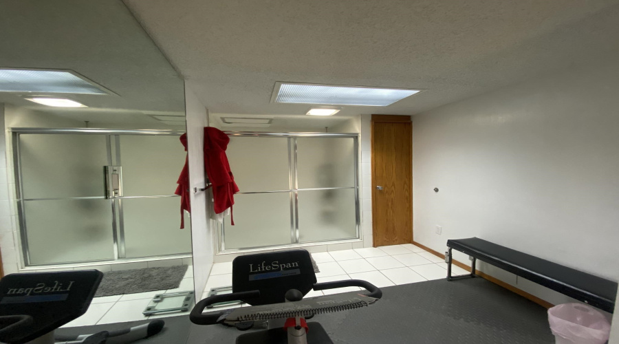 337 Regal Dr, LAREDO, Texas 78041, 4 Bedrooms Bedrooms, 7 Rooms Rooms,5 BathroomsBathrooms,Residential,For Sale,337 Regal Dr,20264575