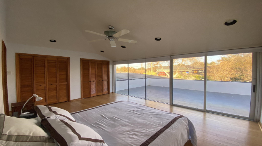 337 Regal Dr, LAREDO, Texas 78041, 4 Bedrooms Bedrooms, 7 Rooms Rooms,5 BathroomsBathrooms,Residential,For Sale,337 Regal Dr,20264575