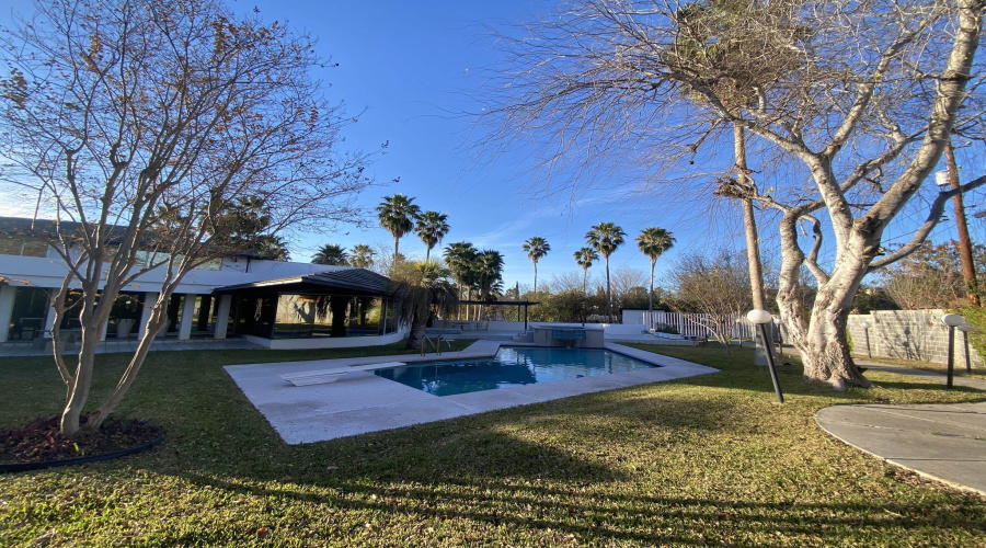 337 Regal Dr, LAREDO, Texas 78041, 4 Bedrooms Bedrooms, 7 Rooms Rooms,5 BathroomsBathrooms,Residential,For Sale,337 Regal Dr,20264575