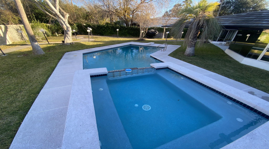 337 Regal Dr, LAREDO, Texas 78041, 4 Bedrooms Bedrooms, 7 Rooms Rooms,5 BathroomsBathrooms,Residential,For Sale,337 Regal Dr,20264575