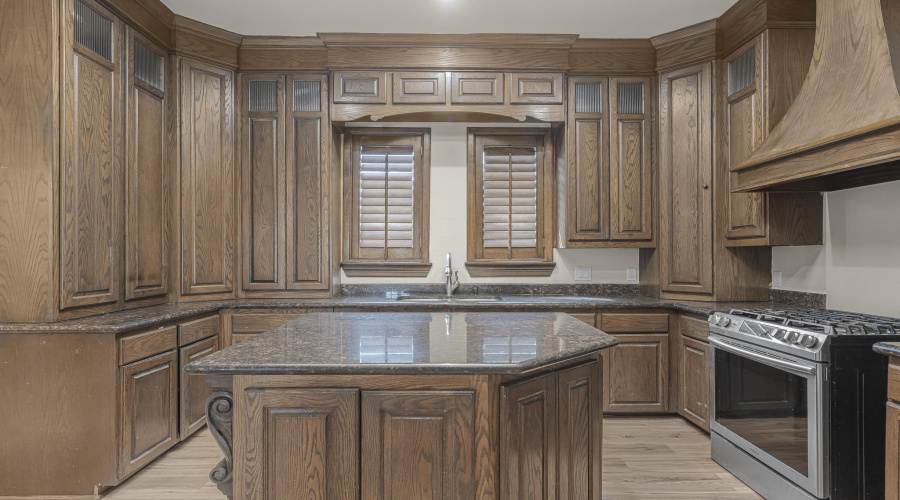 417 Lake Nakuru Ct, Laredo, Texas 78041, 6 Bedrooms Bedrooms, 9 Rooms Rooms,6 BathroomsBathrooms,Residential,For Sale,417 Lake Nakuru Ct,20264577