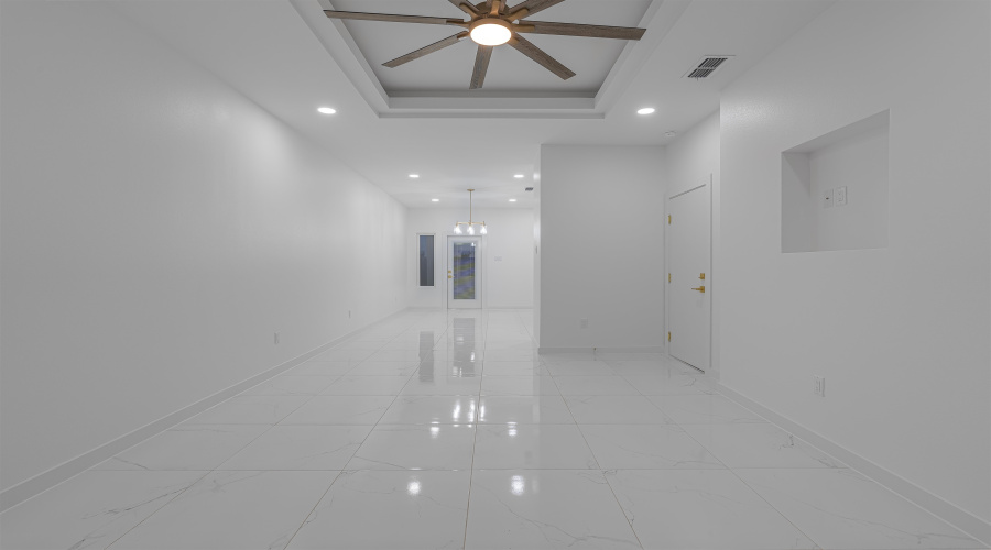 3911 Yoyis St., Laredo, Texas 78046, 3 Bedrooms Bedrooms, 5 Rooms Rooms,2 BathroomsBathrooms,Residential,For Rent,3911 Yoyis St.,20264578