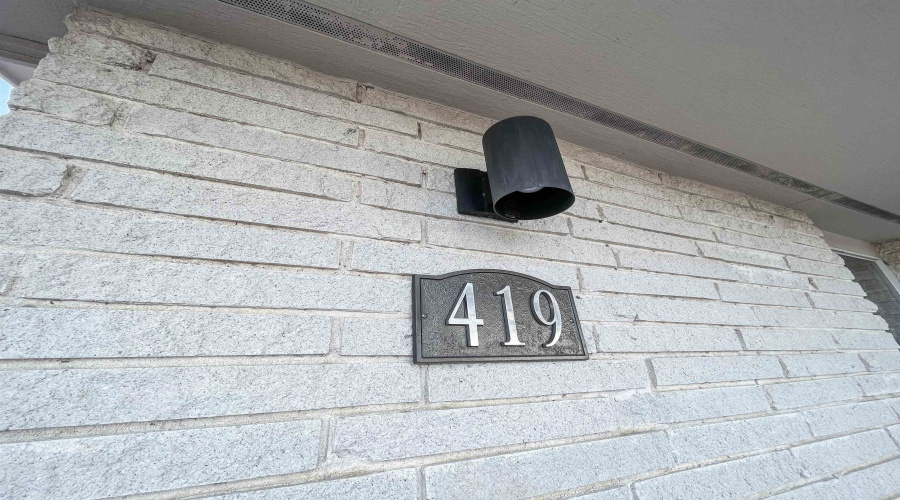 419 Del Mar Blvd, Laredo, Texas 78041, 3 Bedrooms Bedrooms, 6 Rooms Rooms,3 BathroomsBathrooms,Residential,For Rent,419 Del Mar Blvd,20264582