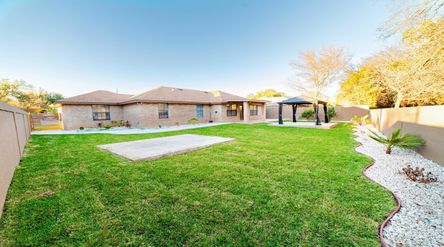 8655 Northridge Lp, Laredo, Texas 78045, 4 Bedrooms Bedrooms, 6 Rooms Rooms,3 BathroomsBathrooms,Residential,For Rent,8655 Northridge Lp,20264583