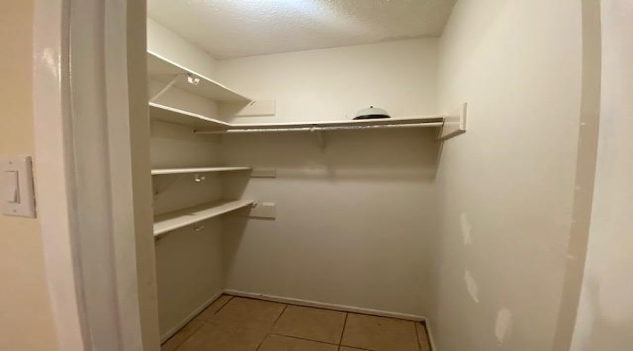 8810 Shalom Cir, Laredo, Texas 78045-6256, 3 Bedrooms Bedrooms, 6 Rooms Rooms,2 BathroomsBathrooms,Residential,For Sale,8810 Shalom Cir,20264584
