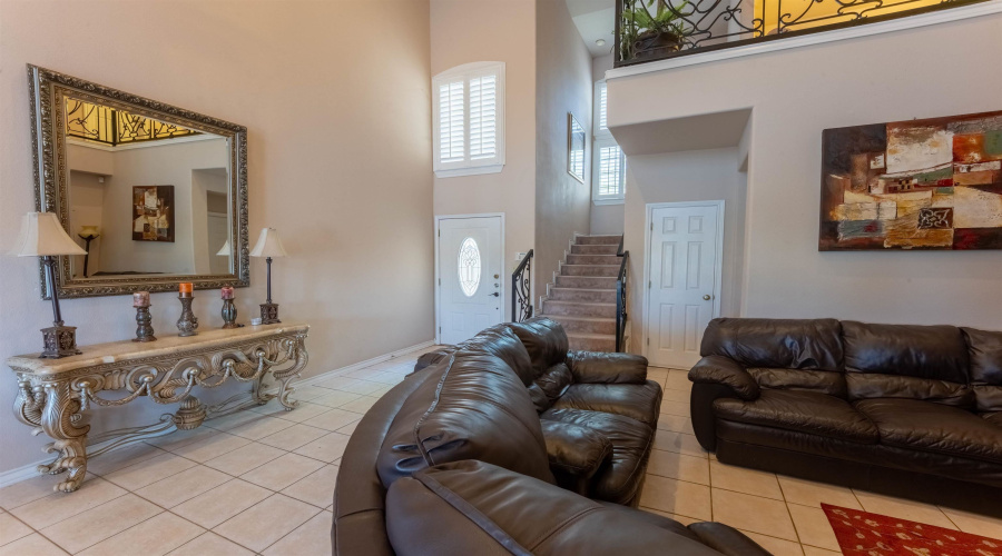 7521 Country Club Dr, Laredo, Texas 78041, 3 Bedrooms Bedrooms, 6 Rooms Rooms,2 BathroomsBathrooms,Residential,For Sale,7521 Country Club Dr,20264585