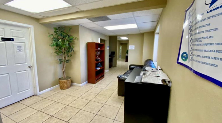 705 Enterprise St, Laredo, Texas 78045, 1 Bedroom Bedrooms, 51 Rooms Rooms,2 BathroomsBathrooms,Commercial/industrial,For Sale,705 Enterprise St,20264591