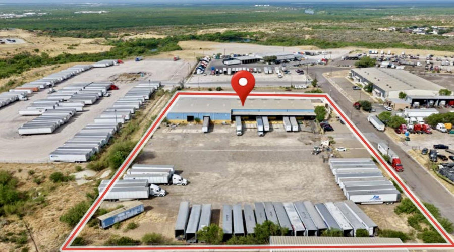 705 Enterprise St, Laredo, Texas 78045, 1 Bedroom Bedrooms, 51 Rooms Rooms,2 BathroomsBathrooms,Commercial/industrial,For Sale,705 Enterprise St,20264591