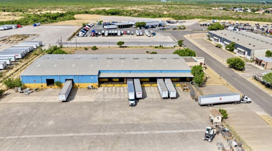 705 Enterprise St, Laredo, Texas 78045, 1 Bedroom Bedrooms, 51 Rooms Rooms,2 BathroomsBathrooms,Commercial/industrial,For Sale,705 Enterprise St,20264591