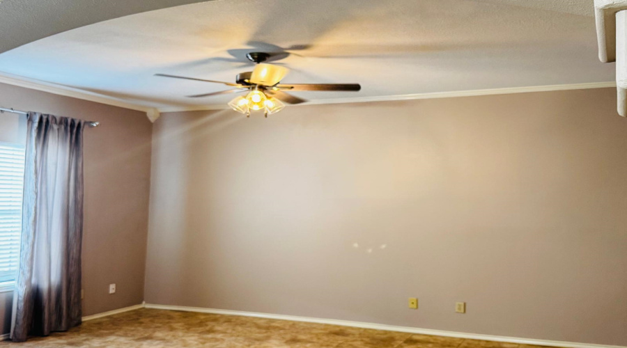 1207 Hillside Dr., Laredo, Texas 78041, 2 Bedrooms Bedrooms, 4 Rooms Rooms,2 BathroomsBathrooms,Residential,For Sale,1207 Hillside Dr.,20264589