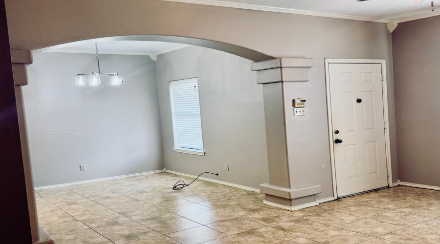 1207 Hillside Dr., Laredo, Texas 78041, 2 Bedrooms Bedrooms, 4 Rooms Rooms,2 BathroomsBathrooms,Residential,For Sale,1207 Hillside Dr.,20264589