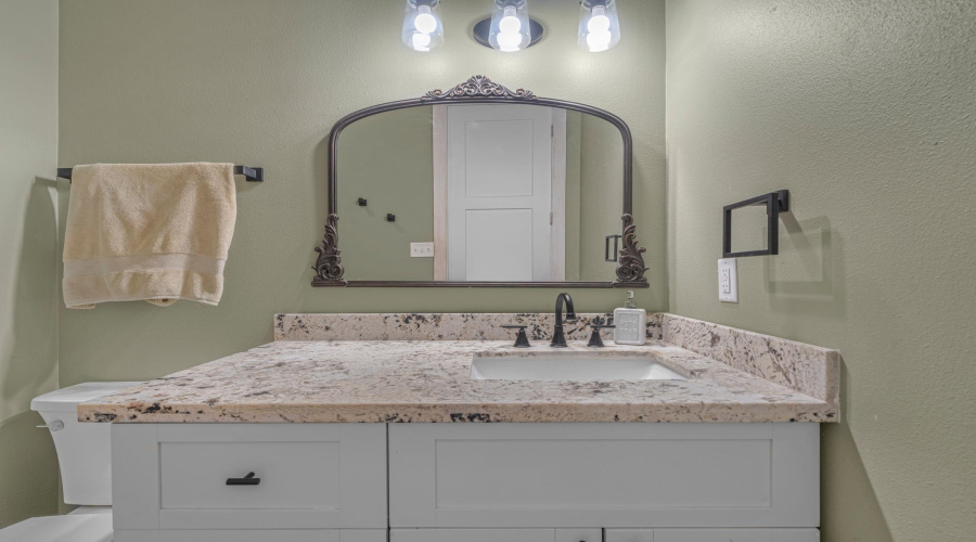275 Jefferies Rd., Laredo, Texas 78045-3719, 4 Bedrooms Bedrooms, 8 Rooms Rooms,3 BathroomsBathrooms,Residential,For Sale,275 Jefferies Rd.,20264590