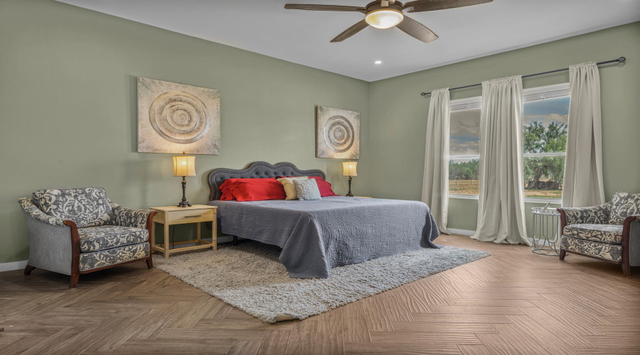 275 Jefferies Rd., Laredo, Texas 78045-3719, 4 Bedrooms Bedrooms, 8 Rooms Rooms,3 BathroomsBathrooms,Residential,For Sale,275 Jefferies Rd.,20264590