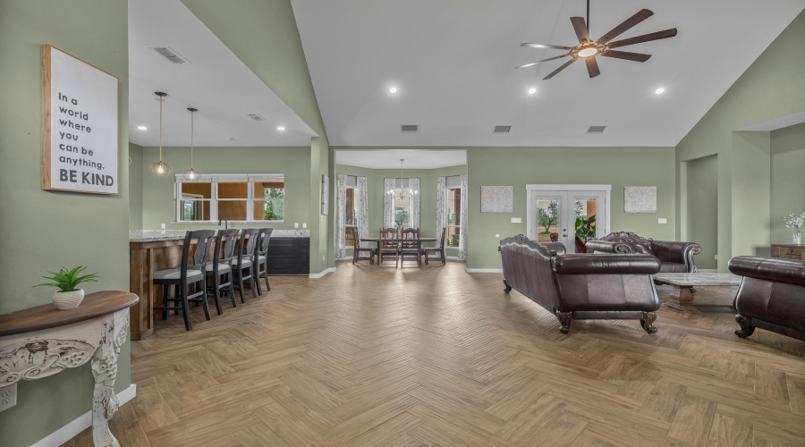 275 Jefferies Rd., Laredo, Texas 78045-3719, 4 Bedrooms Bedrooms, 8 Rooms Rooms,3 BathroomsBathrooms,Residential,For Sale,275 Jefferies Rd.,20264590