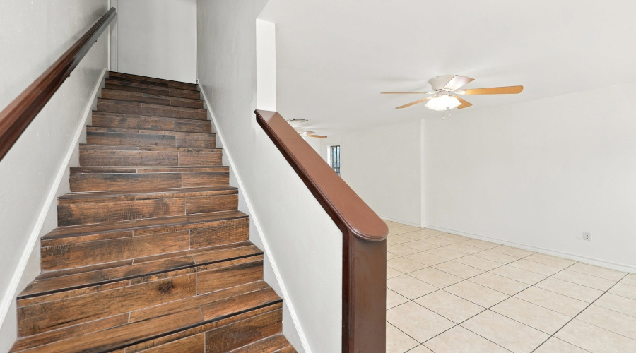 5300 Cypress Dr, LAREDO, Texas 78041, 3 Bedrooms Bedrooms, 6 Rooms Rooms,1 BathroomBathrooms,Residential,For Sale,5300 Cypress Dr,20264592