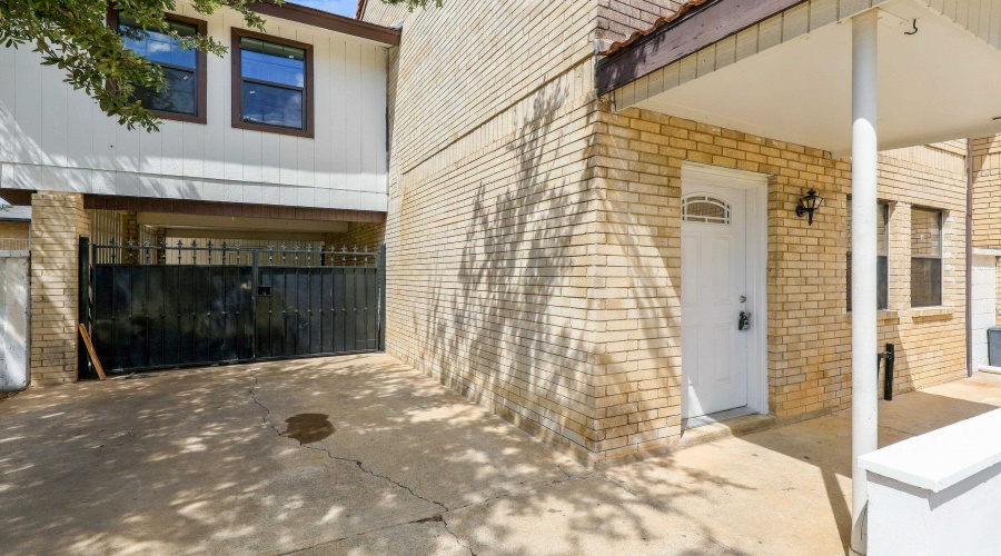 5300 Cypress Dr, LAREDO, Texas 78041, 3 Bedrooms Bedrooms, 6 Rooms Rooms,1 BathroomBathrooms,Residential,For Sale,5300 Cypress Dr,20264592