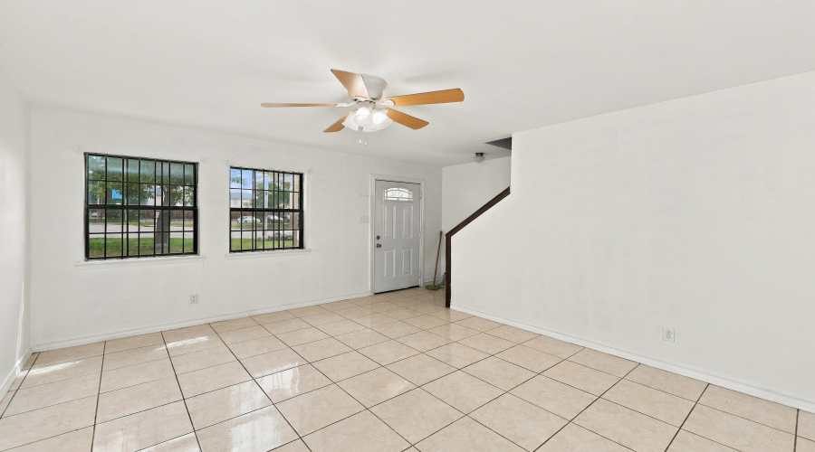 5300 Cypress Dr, LAREDO, Texas 78041, 3 Bedrooms Bedrooms, 6 Rooms Rooms,1 BathroomBathrooms,Residential,For Sale,5300 Cypress Dr,20264592