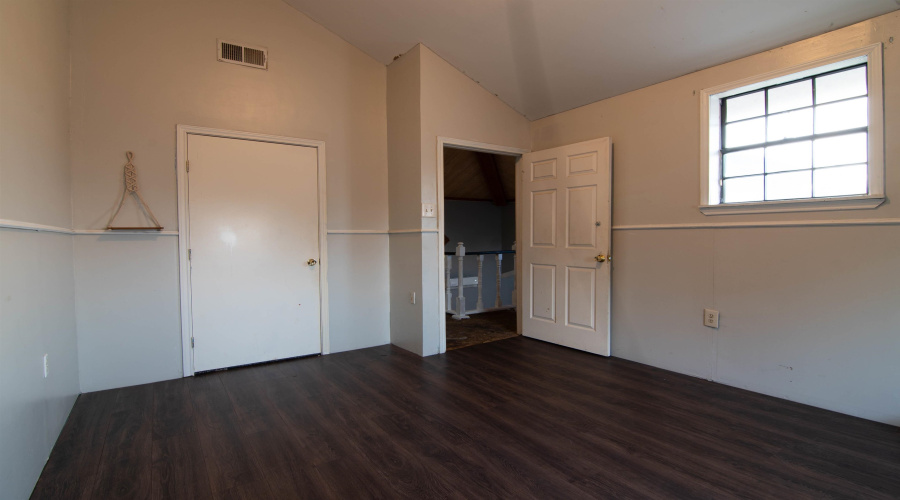 3305 Corpus Christi St, Laredo, Texas 78043, 4 Bedrooms Bedrooms, 7 Rooms Rooms,2 BathroomsBathrooms,Residential,For Sale,3305 Corpus Christi St,20264597