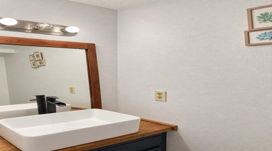 5306 Cypress Dr, Laredo, Texas 78041-3362, 2 Bedrooms Bedrooms, 5 Rooms Rooms,1 BathroomBathrooms,Residential,For Sale,5306 Cypress Dr,20264601