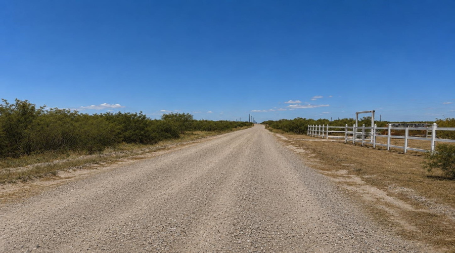 113 Los Centenarios, Laredo, Texas 78043, ,Land,For Sale,113 Los Centenarios,20263872