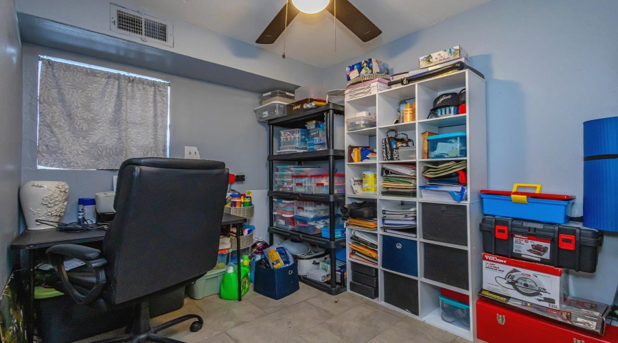 1810 Convent Ave, Laredo, Texas 78040, ,Multi-family,For Sale,1810 Convent Ave,20264611