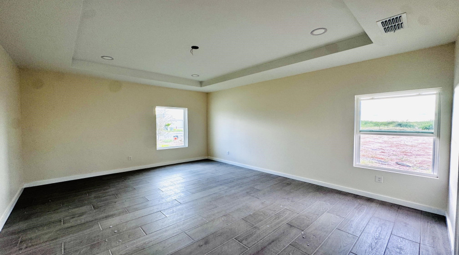 6706 El Jinete Dr., LAREDO, Texas 78046, 3 Bedrooms Bedrooms, 5 Rooms Rooms,2 BathroomsBathrooms,Residential,For Sale,6706 El Jinete Dr.,20264604