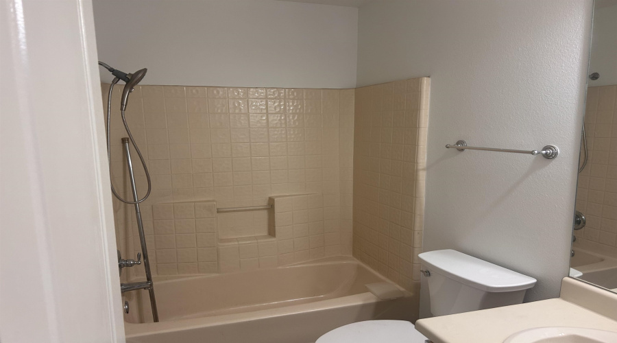 415 Goldeneye Ct, LAREDO, Texas 78045-0000, 3 Bedrooms Bedrooms, 5 Rooms Rooms,2 BathroomsBathrooms,Residential,For Sale,415 Goldeneye Ct,20264605